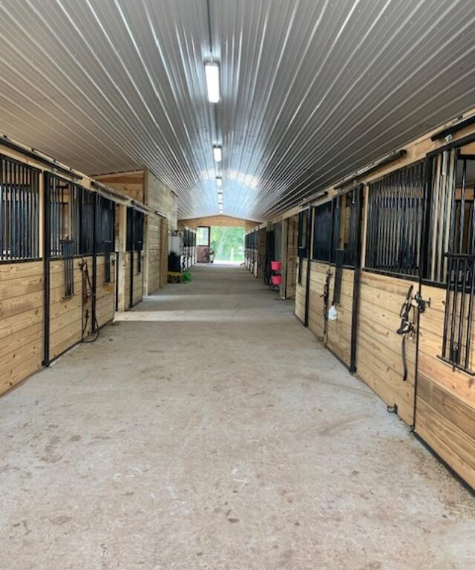 The Five Star boarding barn